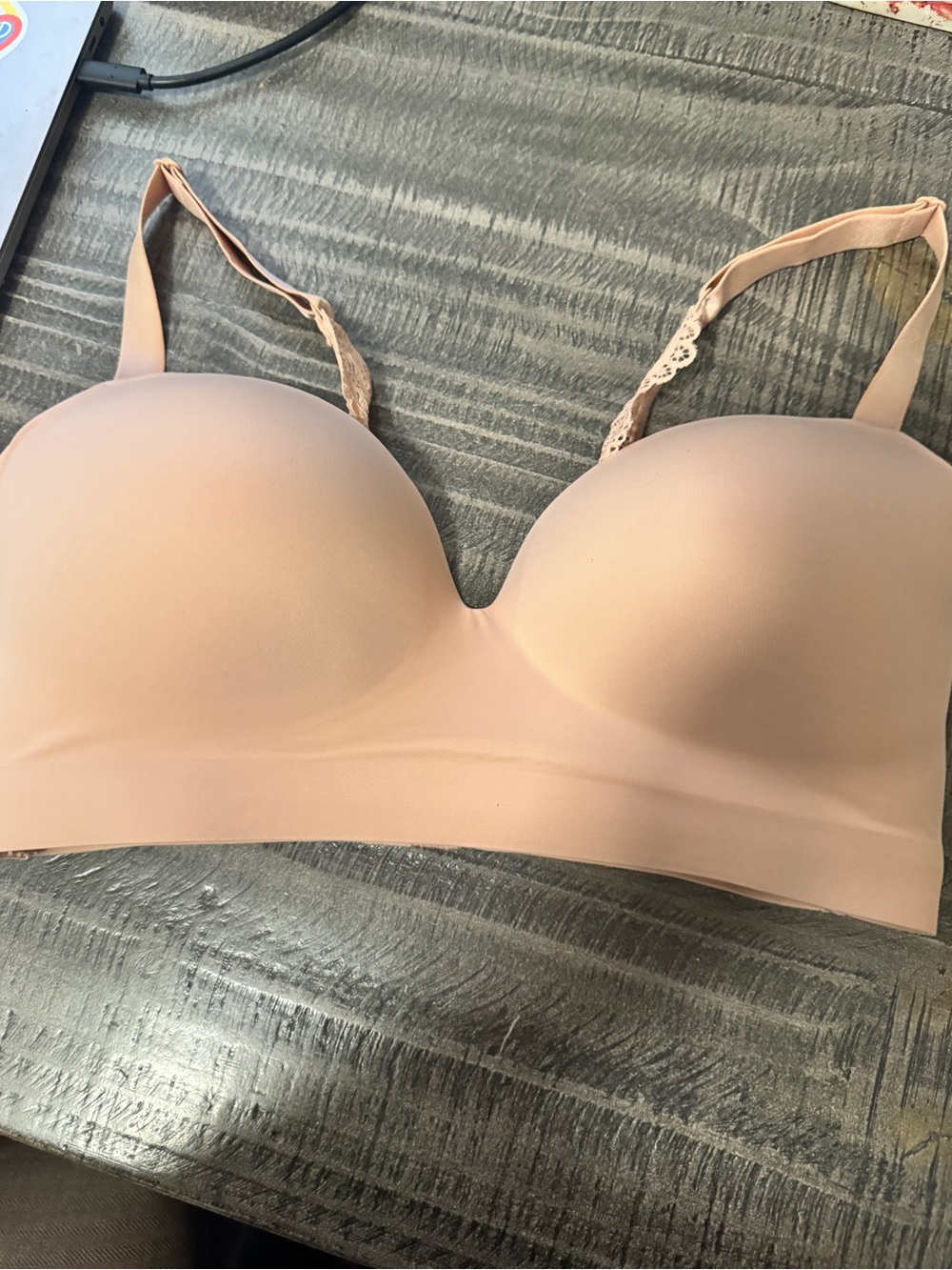 Soma Enbliss Luxe Wireless Bra 36D | Nude Blush